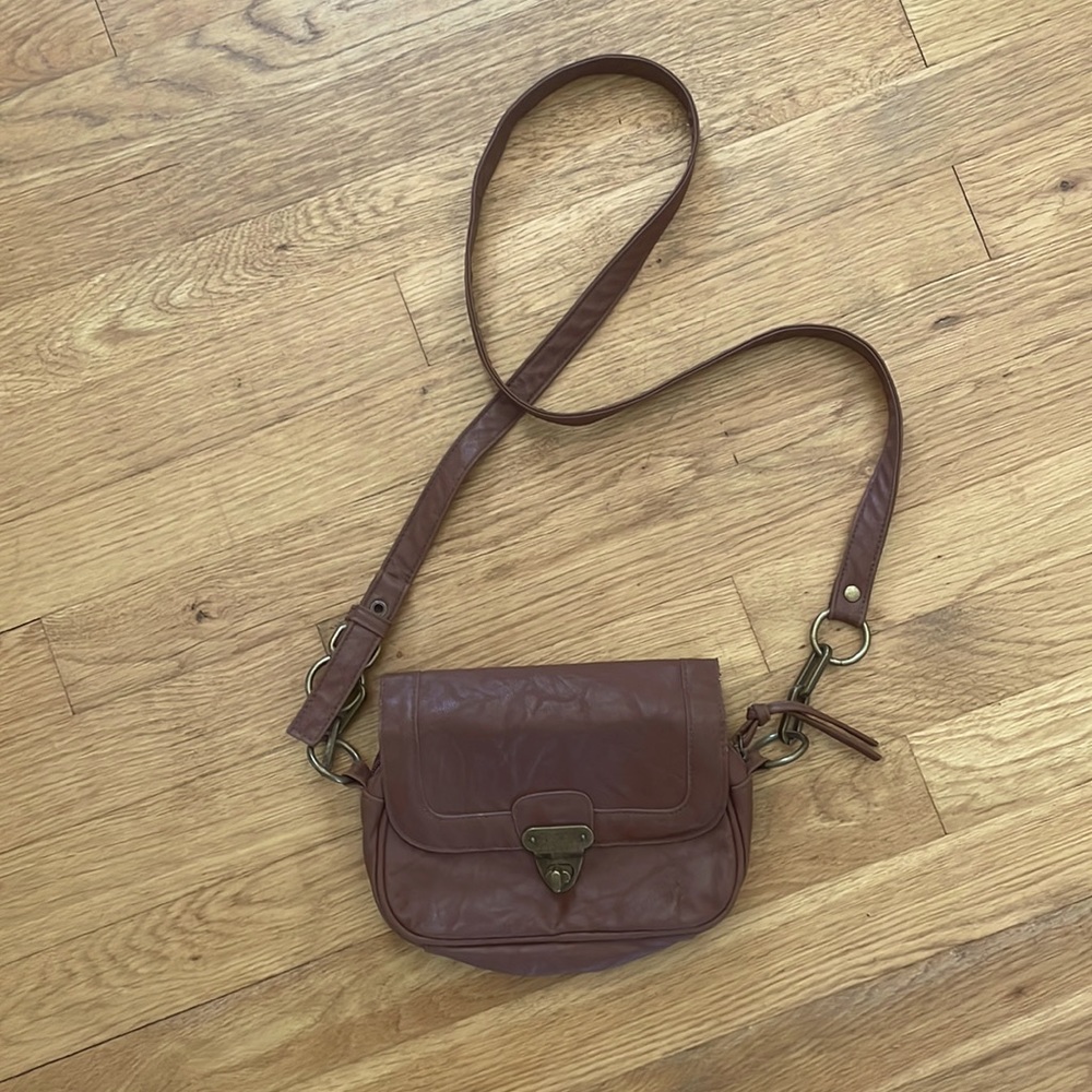 Lulu womens leather crossbody bag